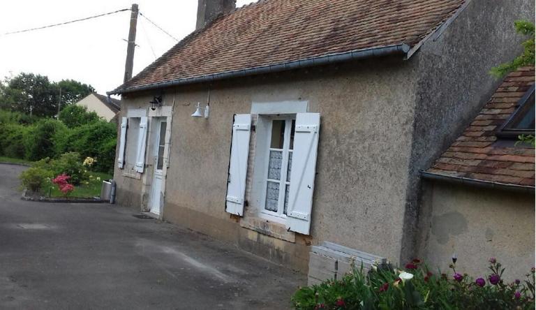 Location 24 Heures Du Mans Louplande Exterior photo